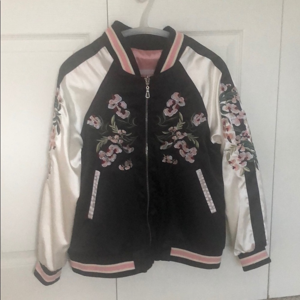 Reversible Jacket With Embroidery - image 1